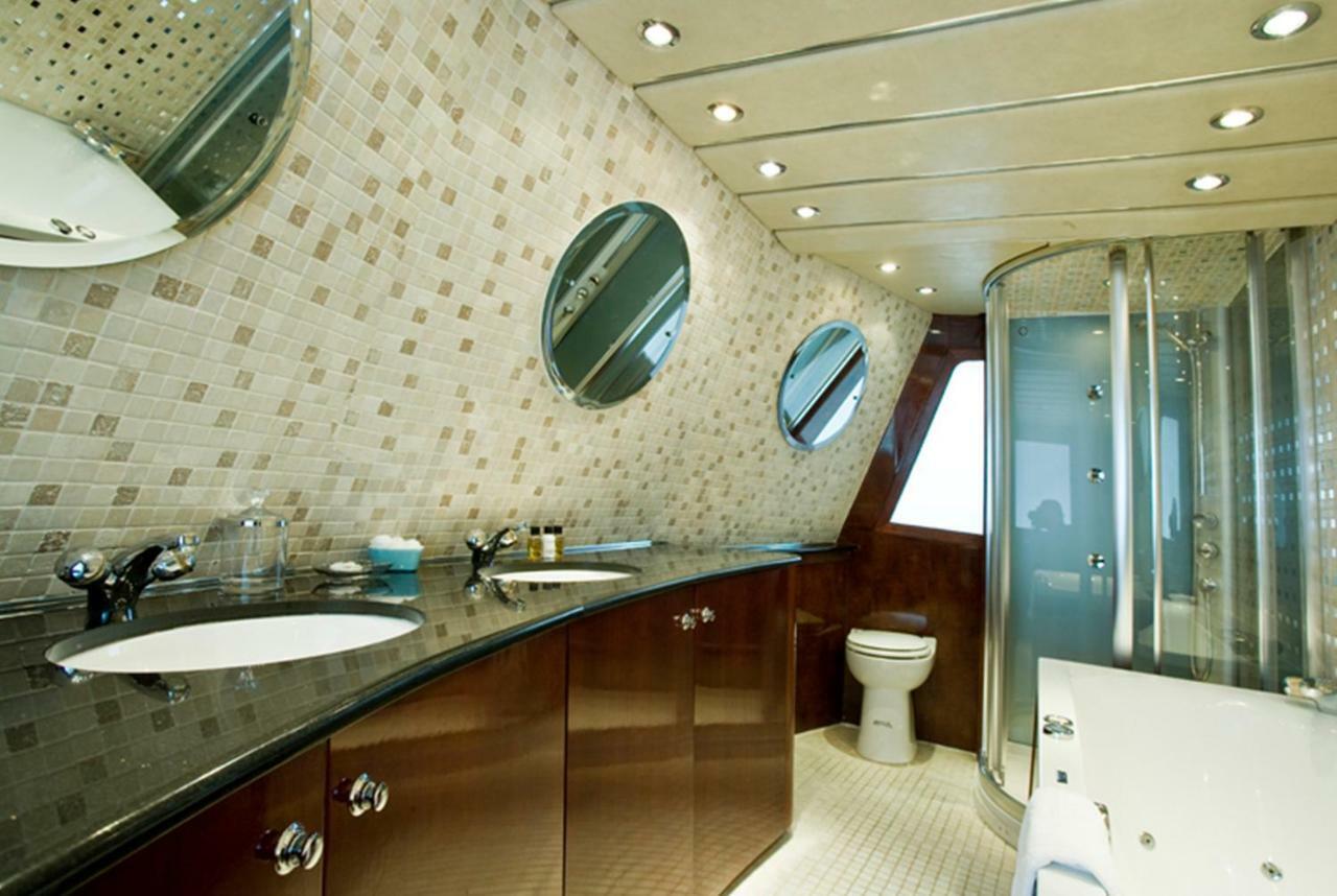 Absolute Pleasure Yacht Otel Londra Dış mekan fotoğraf